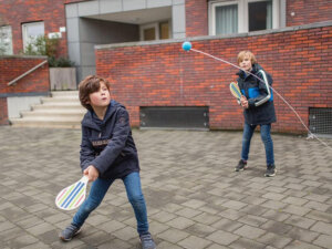 Tenis na gumičce - Image 2